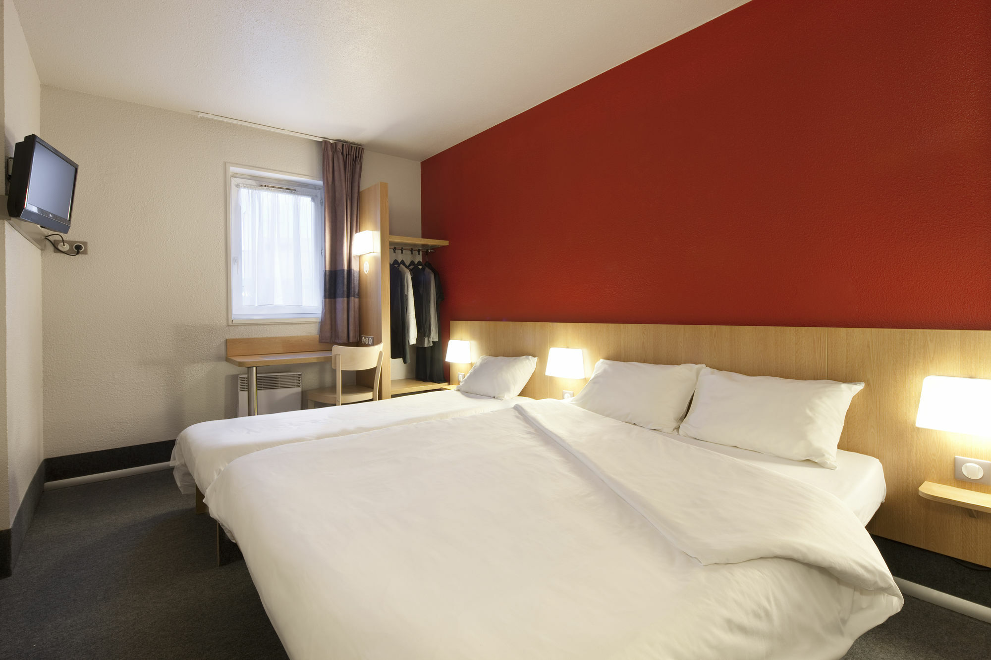 B&B Hotel Valence Sud מראה חיצוני תמונה